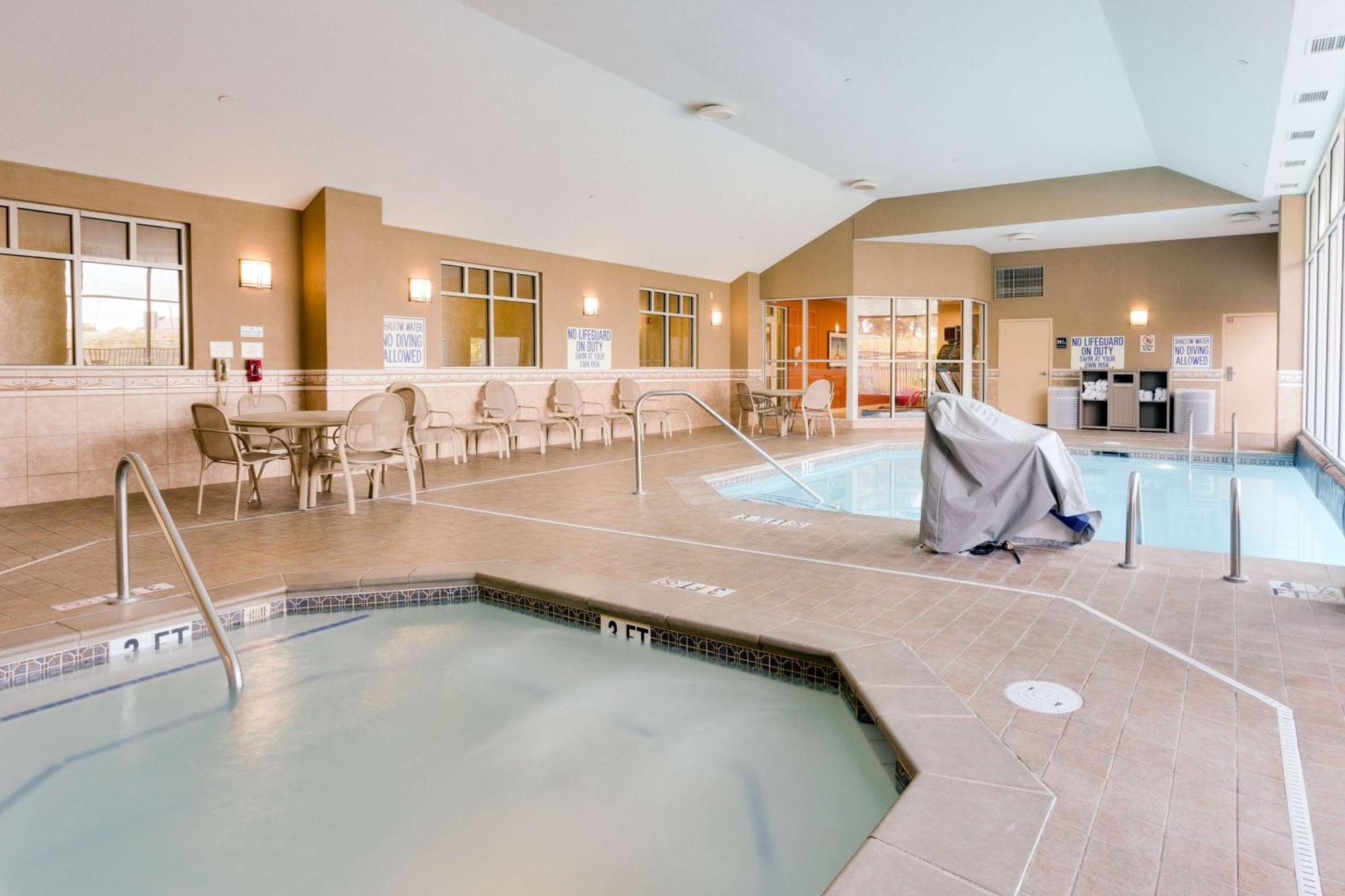 Drury Inn & Suites Greenville Exteriér fotografie
